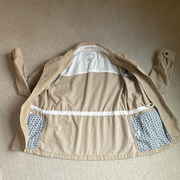Banana Republic Beige Utility Jacket - Picture 9 of 10